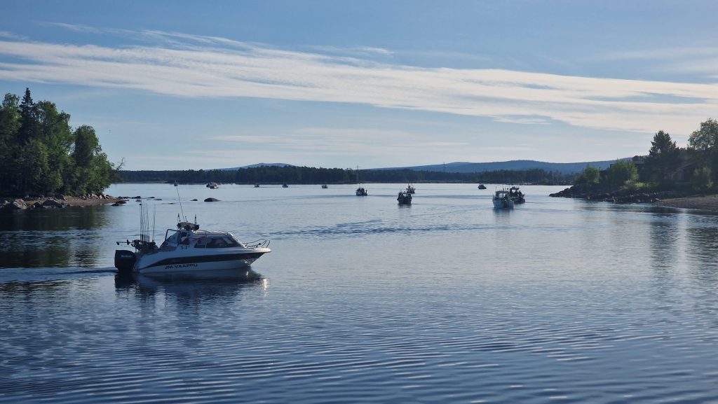 Bild på en båt under Lapplandsmästerskapen