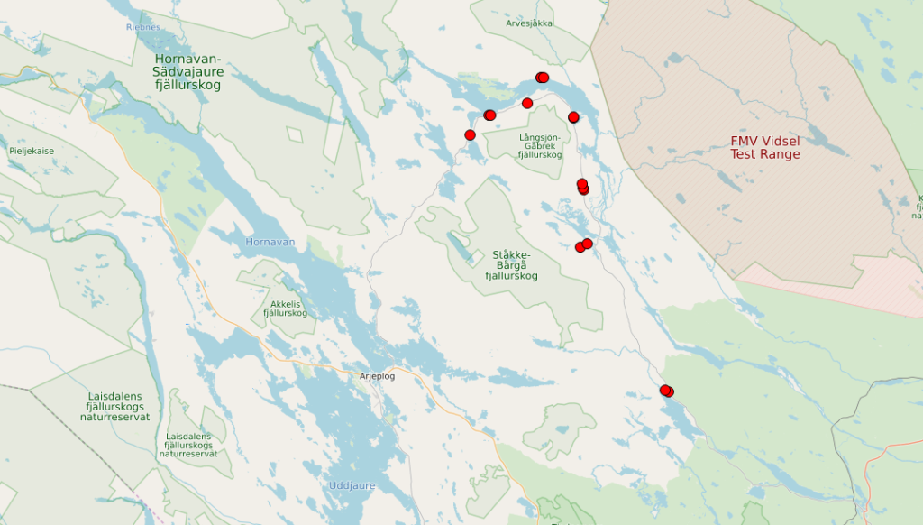 En karta med öda punkters om visar vart sopbilen kommer tömma i Norra Bergnäs-området.