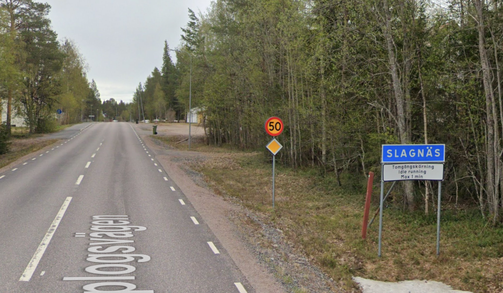 Infarten till Slagnäs från gatuvyn i Google Maps.