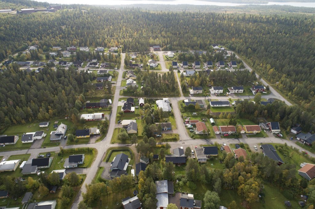 Flygvy över Öberget i september.